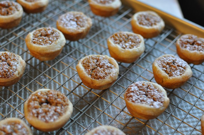 Christmas walnut tarts